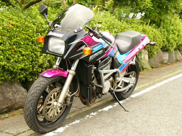 USED GPZ900R A8 FULL CASTOM